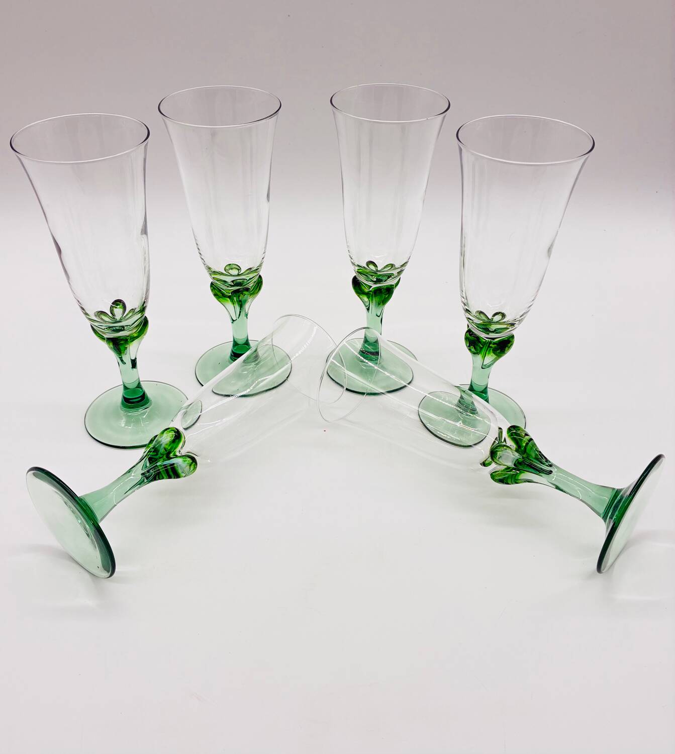 6 vintage champagne flutes, green stem, France