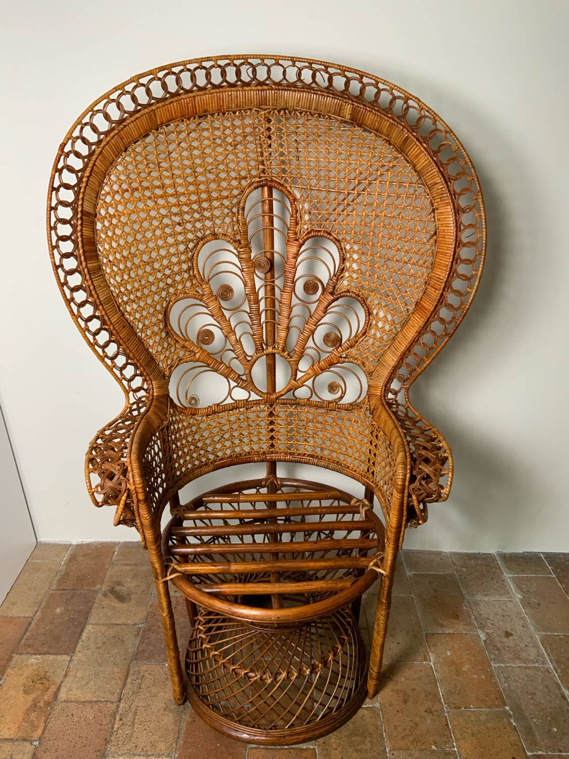 Emmanuelle armchair