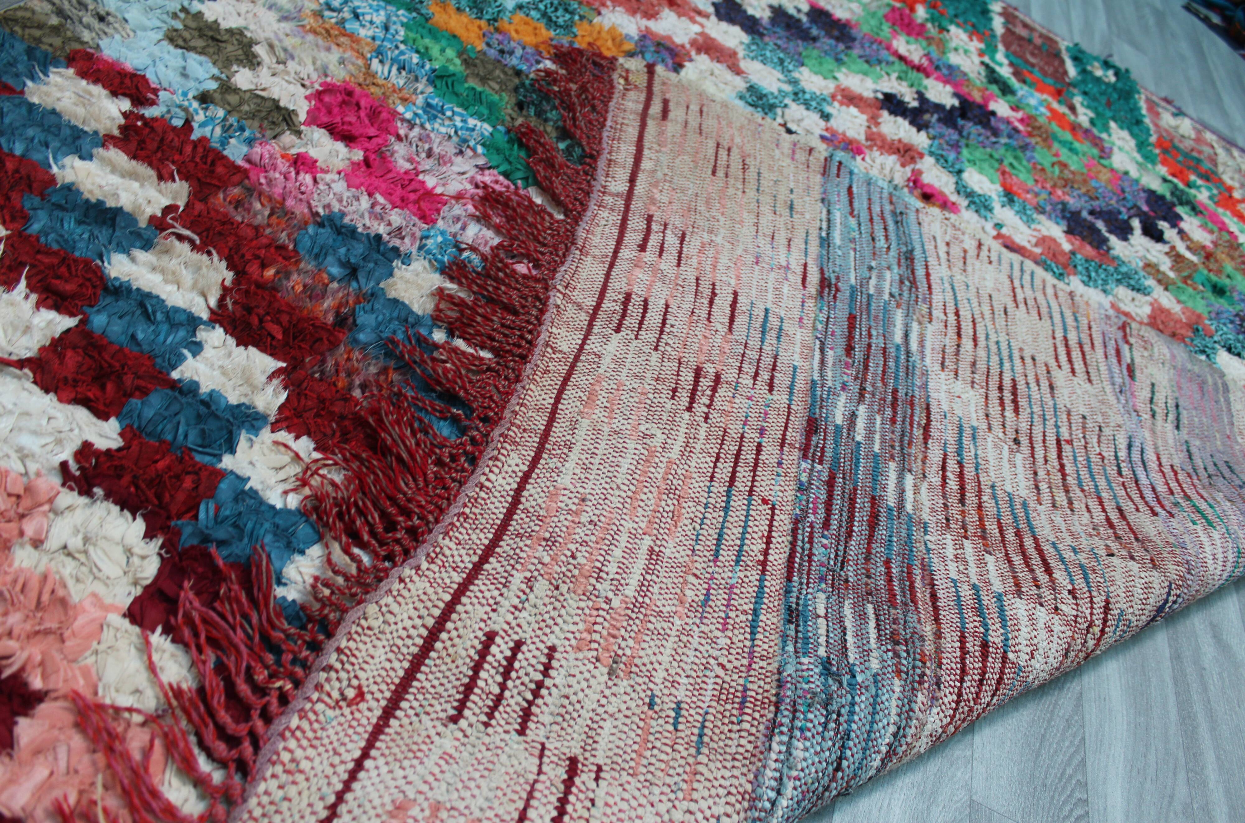 Moroccan rug, Boucherouite, Berber boucherouite carpet,boucherouite Moroccan berber carpet.