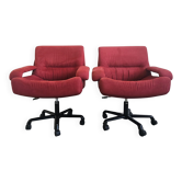 Paire de fauteuils pivotants modèle P85 par Giovanni Offredi pour Saporiti