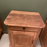 Jam jar in airbrushed oak