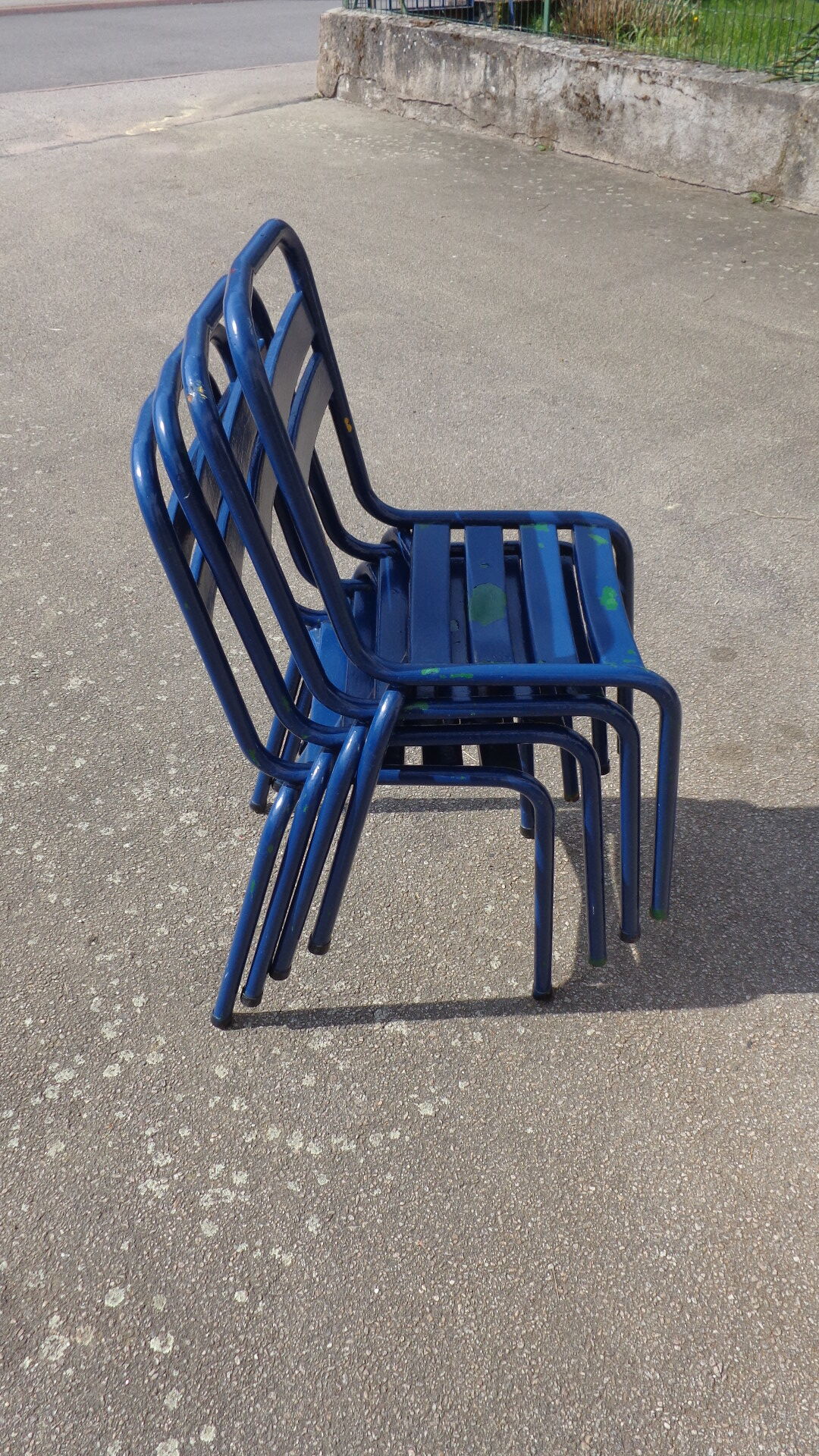 Ensemble 4 chaises & table