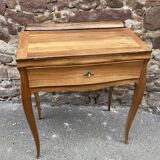 Bureau scriban bonheur du jour noyer 1920s scriban à système