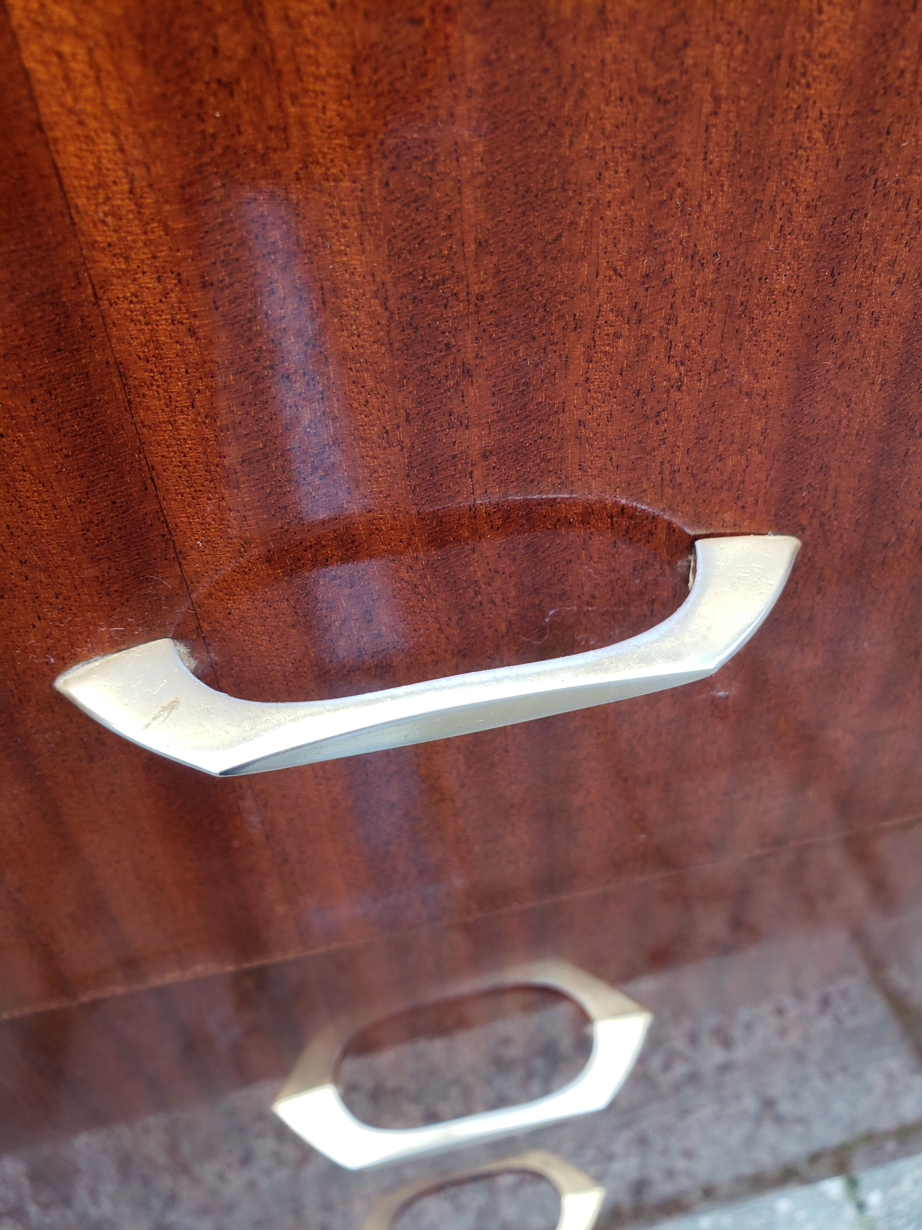 Commodity vintage right foot