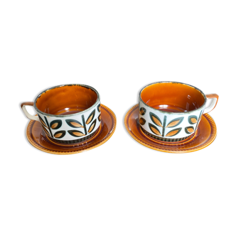 Tasses et soucoupes