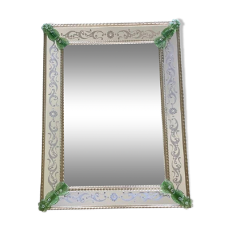Miroir vénitien contemporain rectangulaire vert floréal sculpté à la main en verre de Murano
