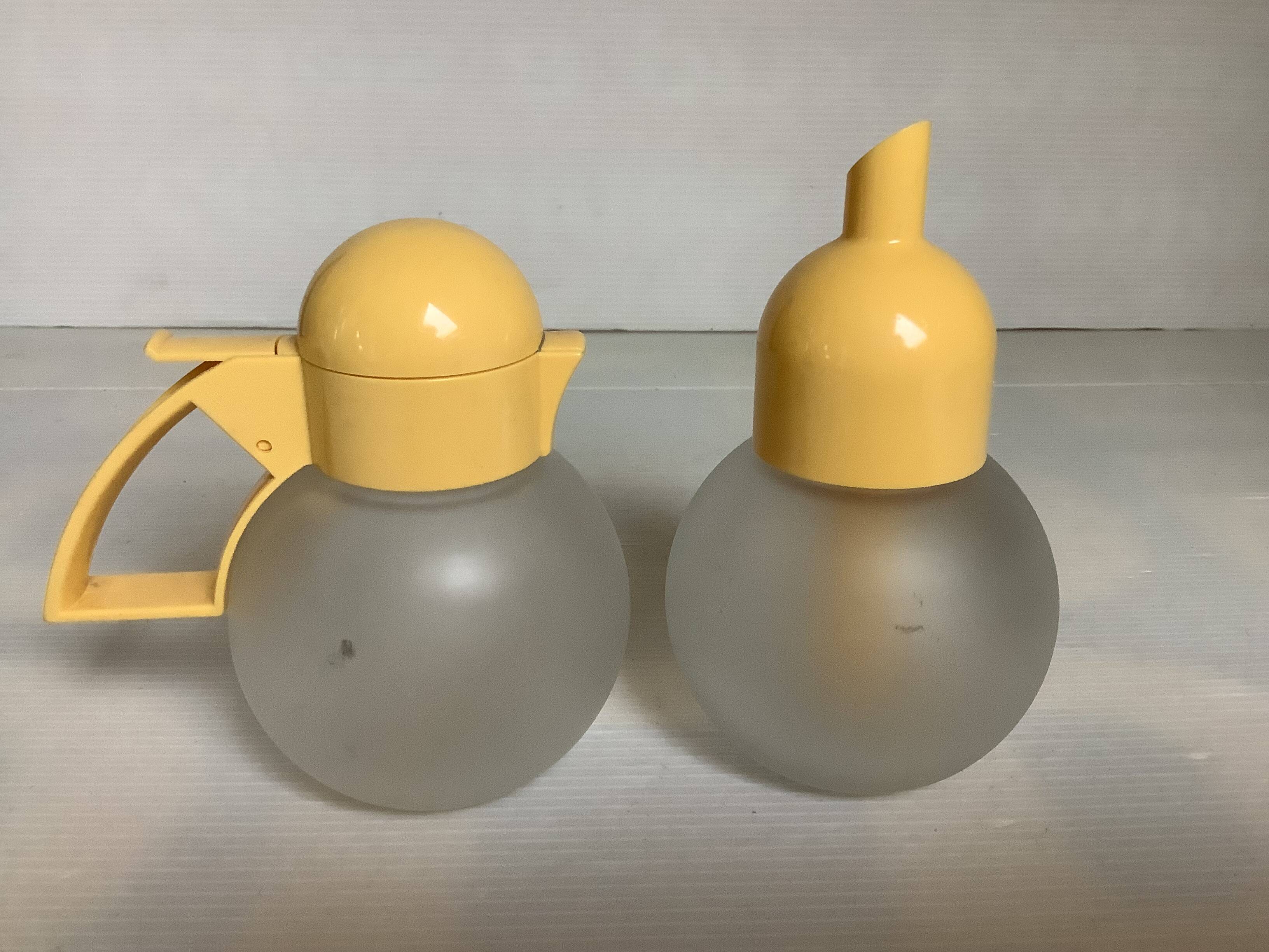 Memphis Germany sugar and creamer from the 80s