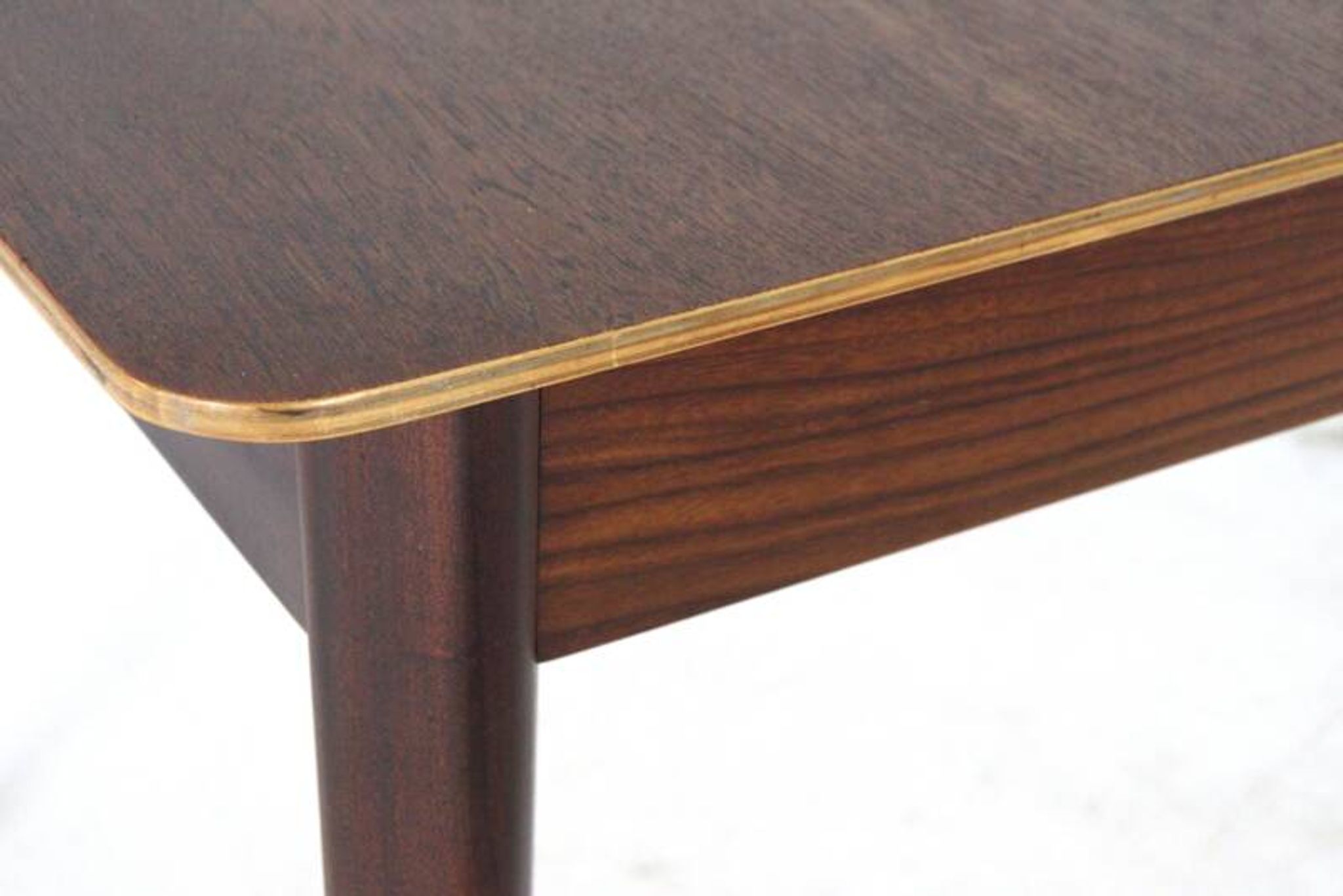 Rectangular Extendable Dining Table "Nichtevecht"
