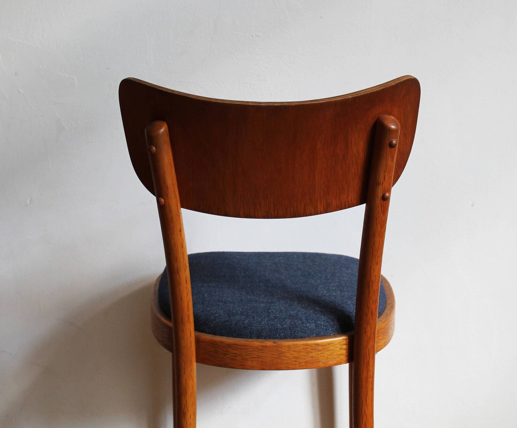 Czechoslovak chair in beech by UP Rousínov, 1960s