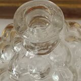 Pair of decanters with grape bunch XXth