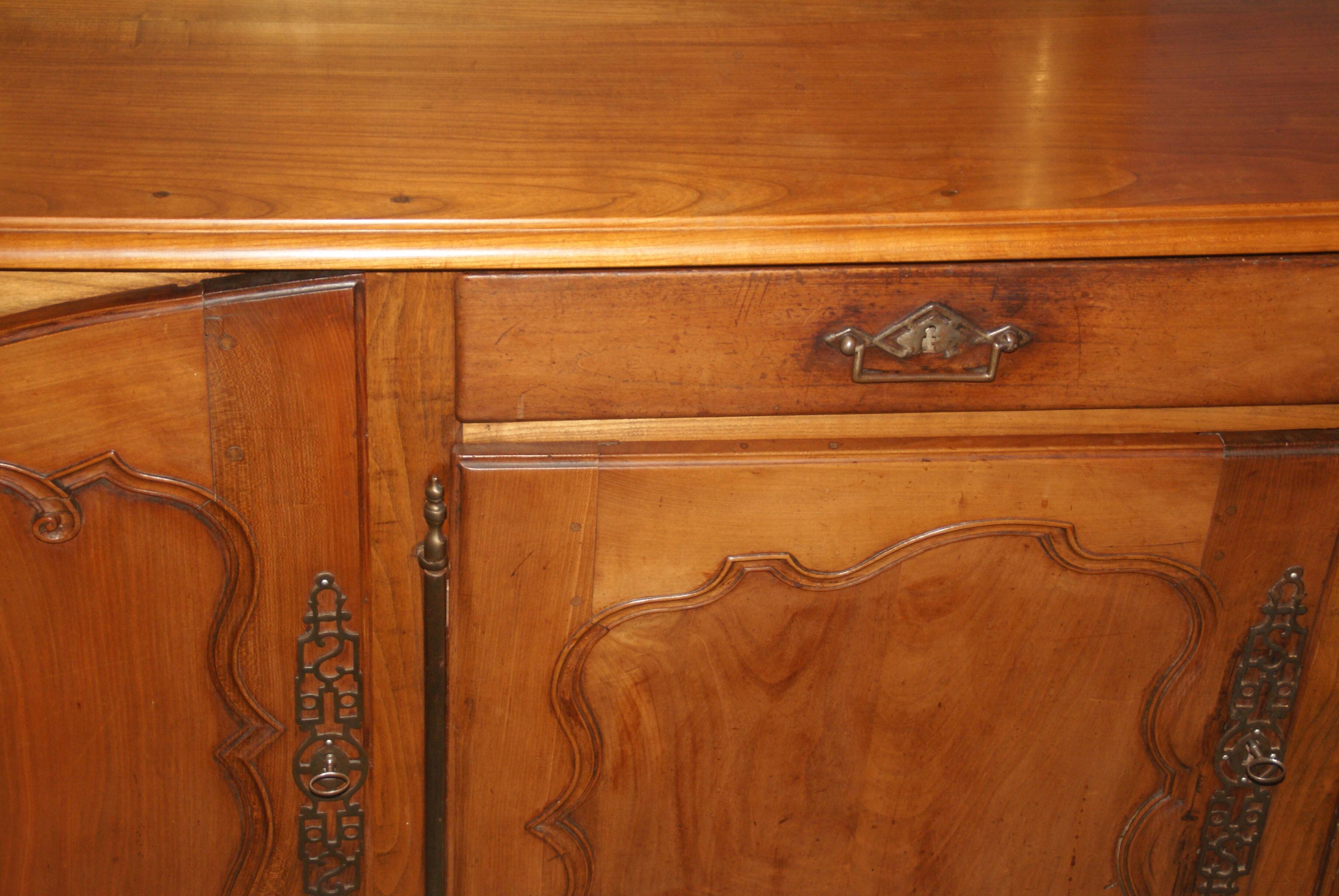Louis XV oak and cherry wood sideboard