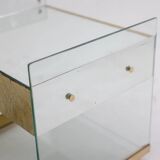 Pair of bedside tables or sofa ends in brass, glass and mirror. 1970s.