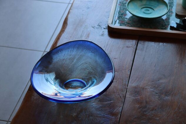 Coupelle en verre bleu scandinave vintage