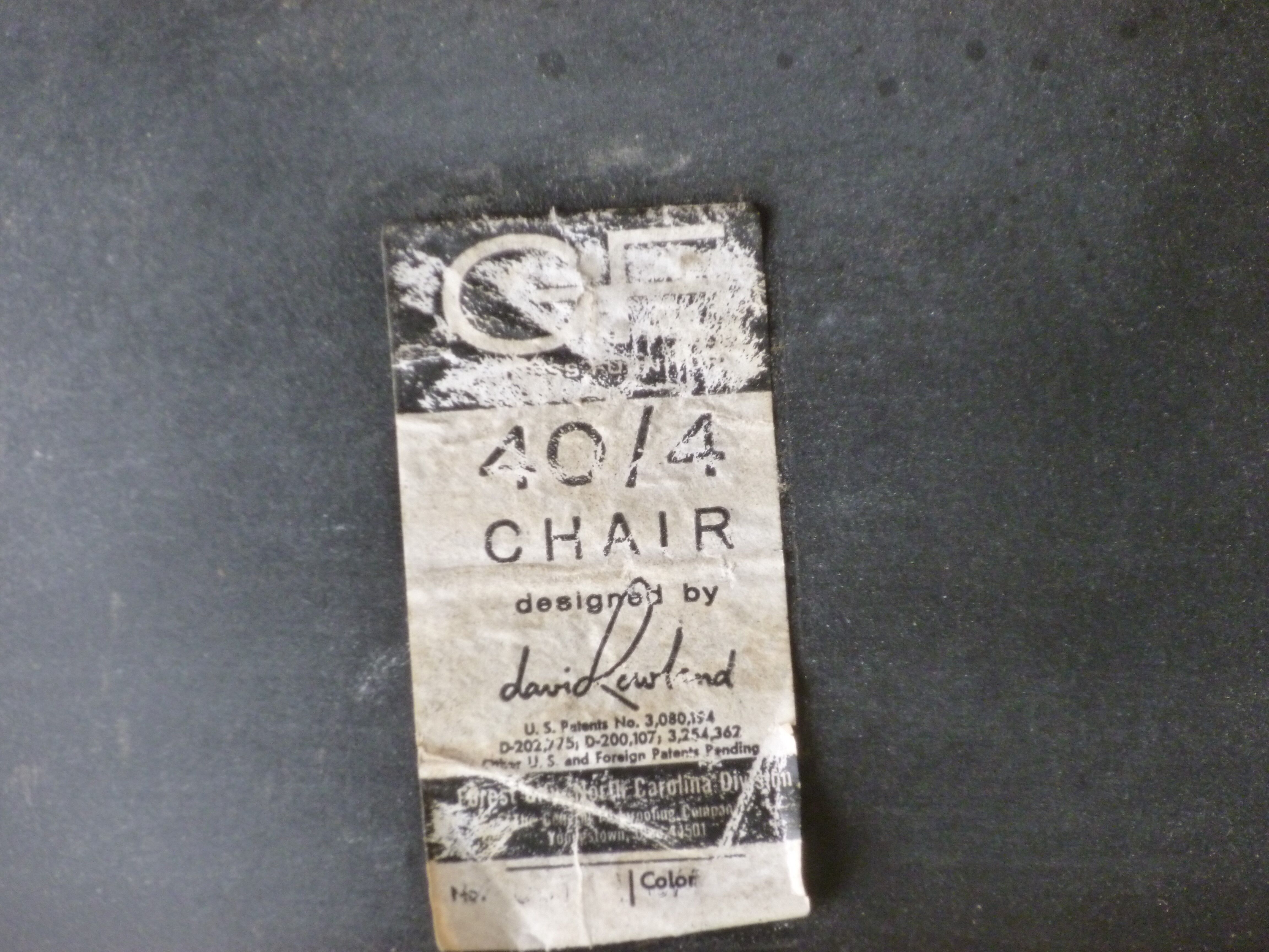 Pair of chairs GF 40/4 design David Rowland years 70