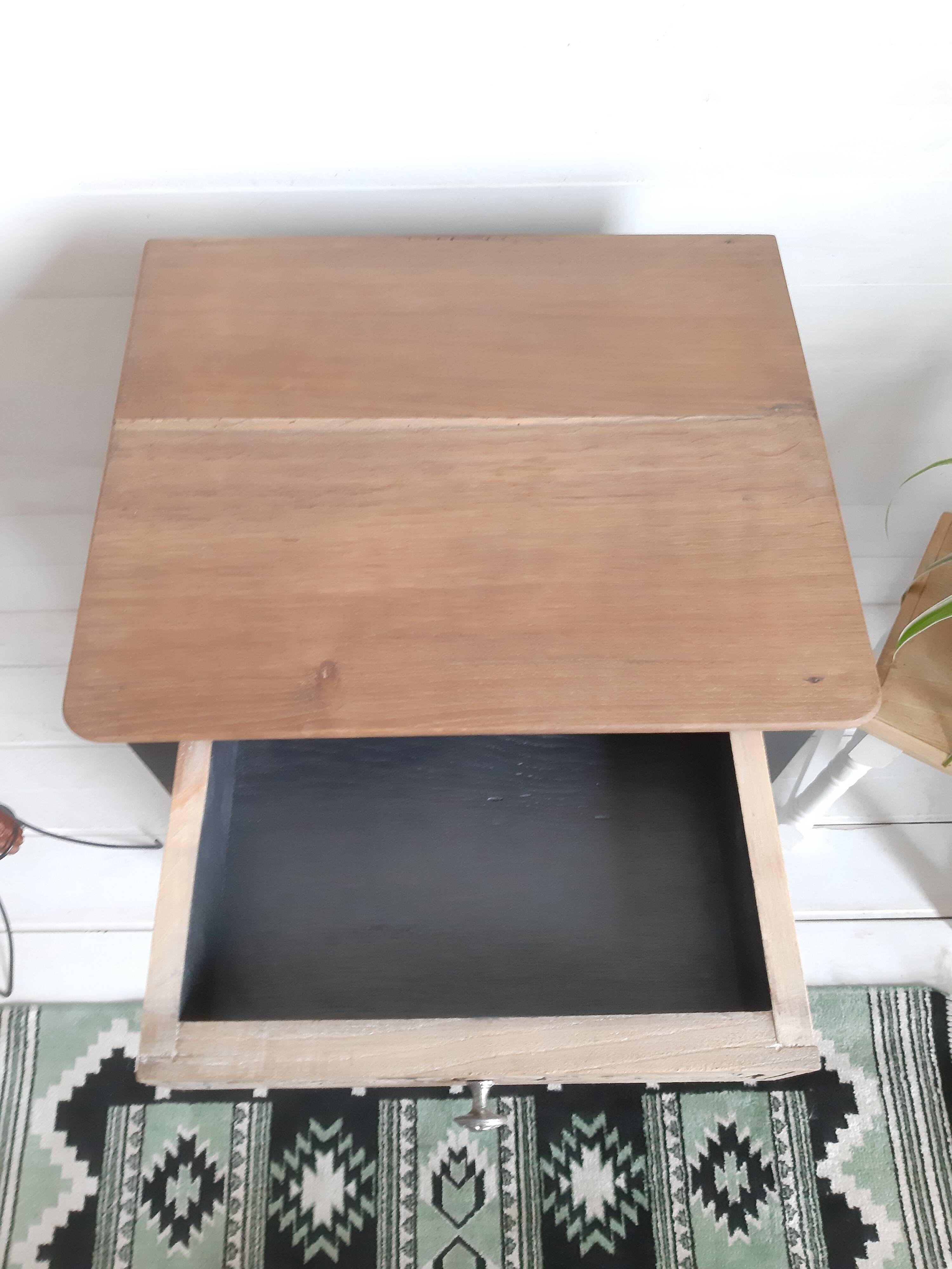 Bedside table/ Side cabinet