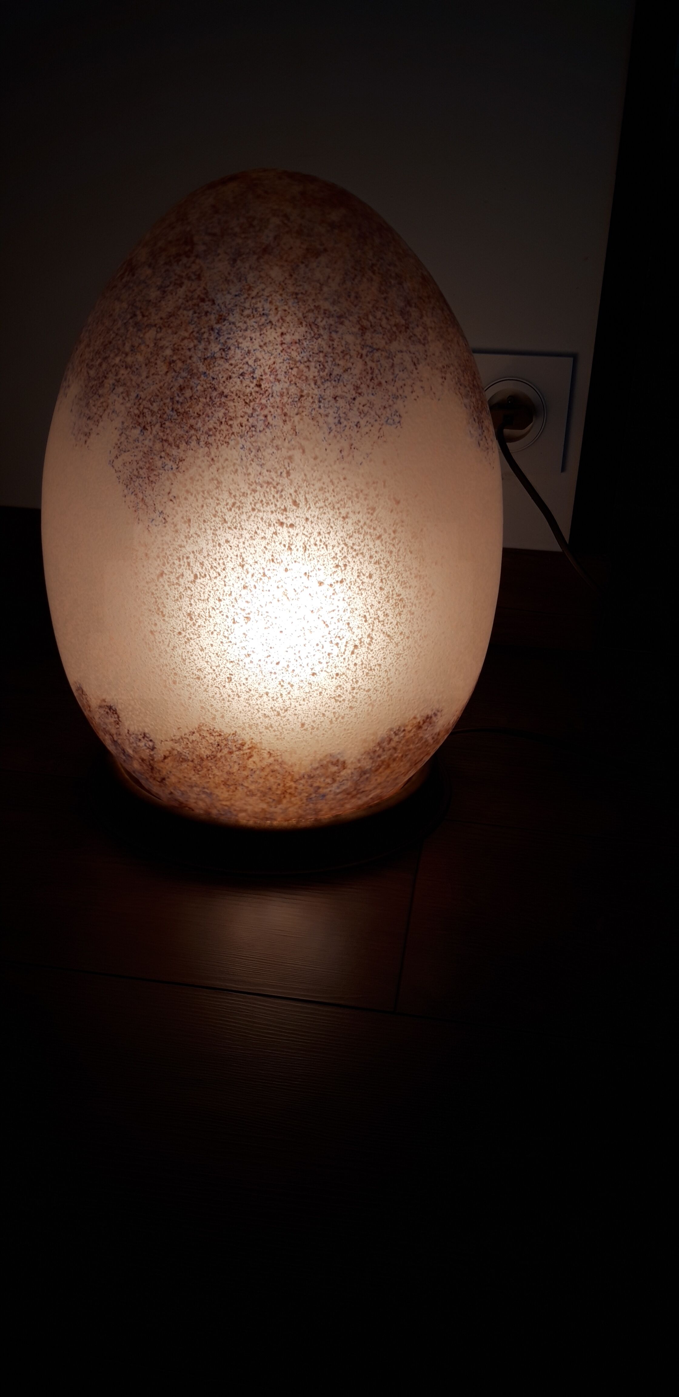 Lampe œuf en opaline