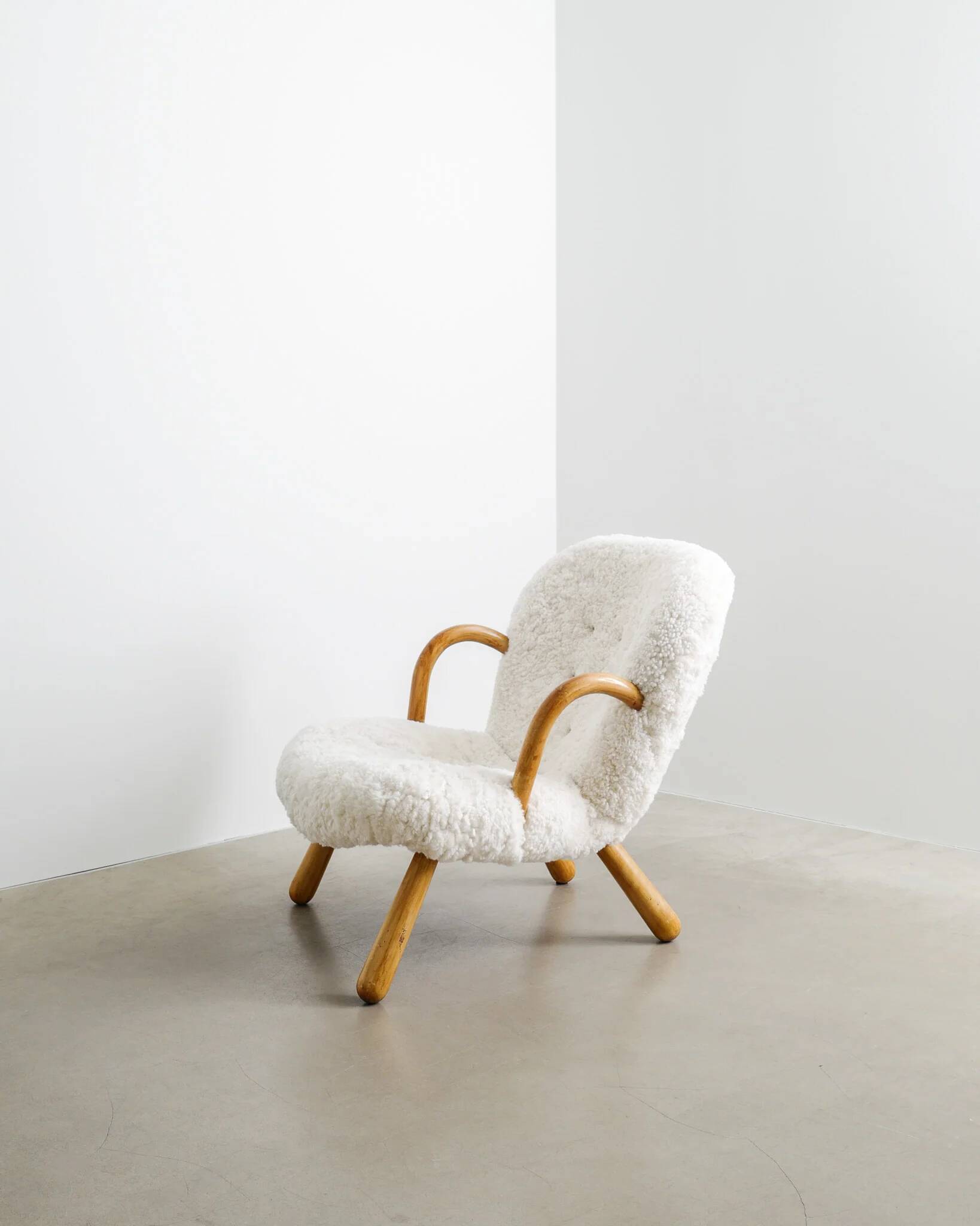 DANISH "CLAM CHAIR" BY ARNOLD MADSEN IN WHITE SHEEPSKIN, 1940s