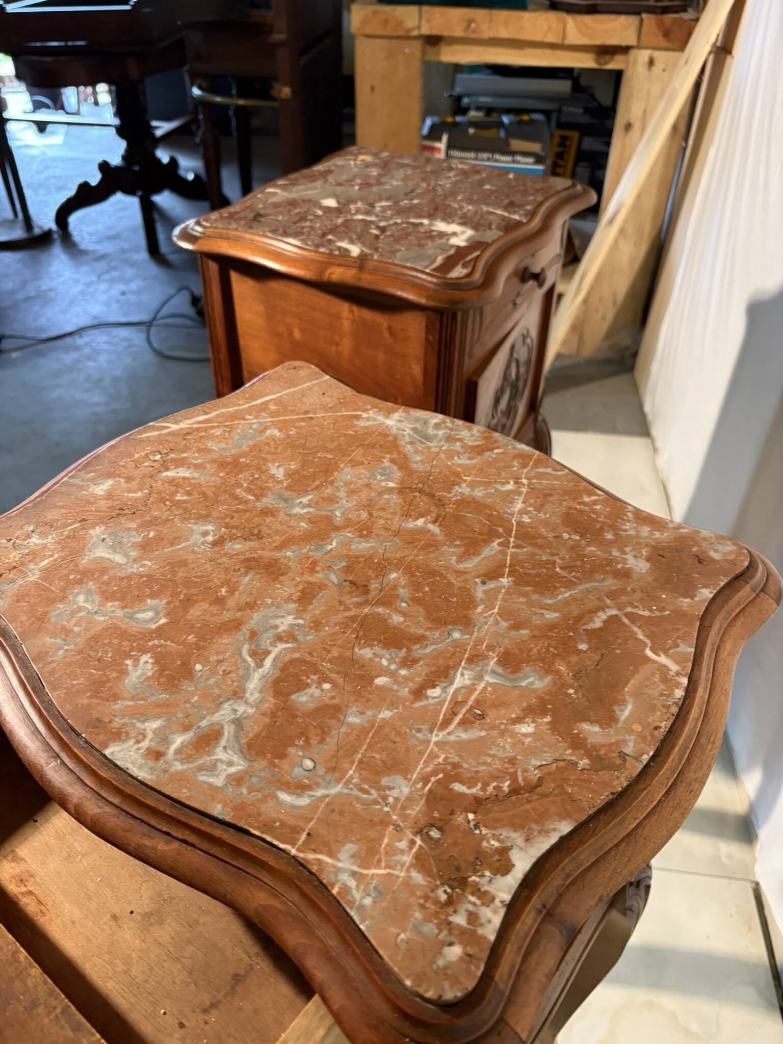 Pair of antique bedside tables with marble top and ceramic niche