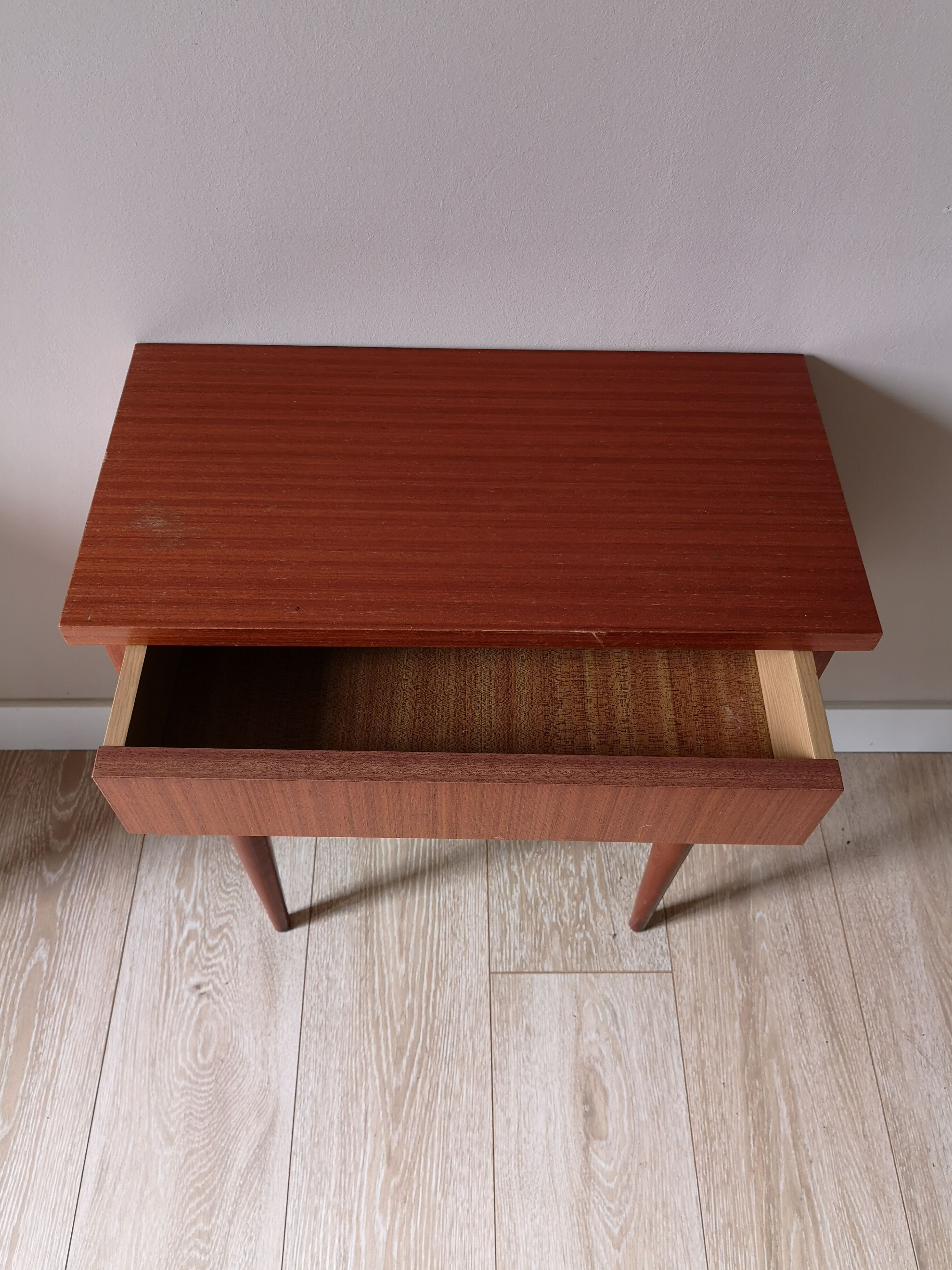 Paire de chevets en teck de style scandinave