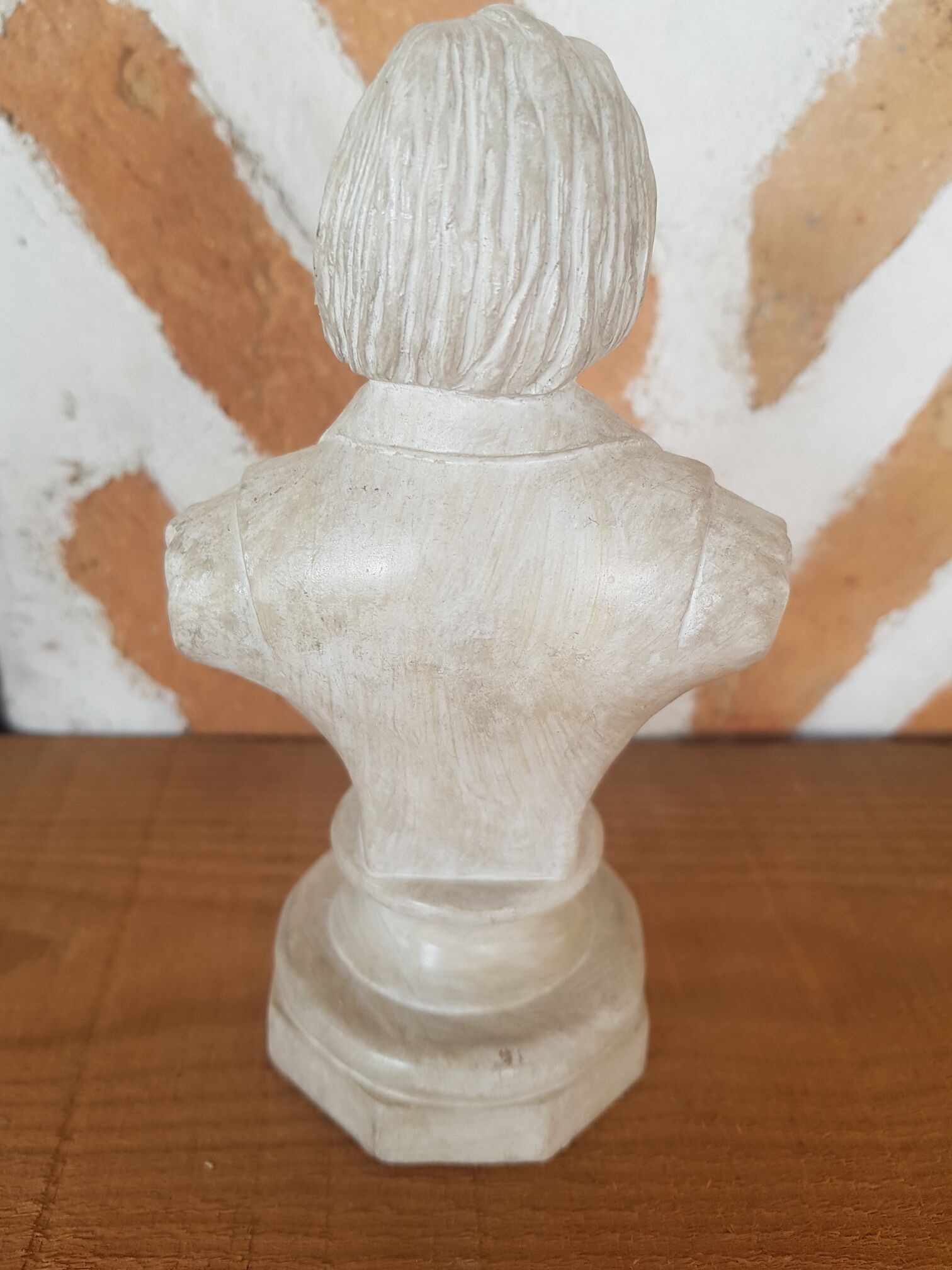 Bust writer Honoré de Balzac patinated