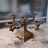 Chandelier 4 branches 5 bougeoirs en laiton