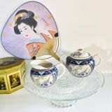 Small milk jug and sugar bowl from Japan with floral patterns from the 1930s/1940s.