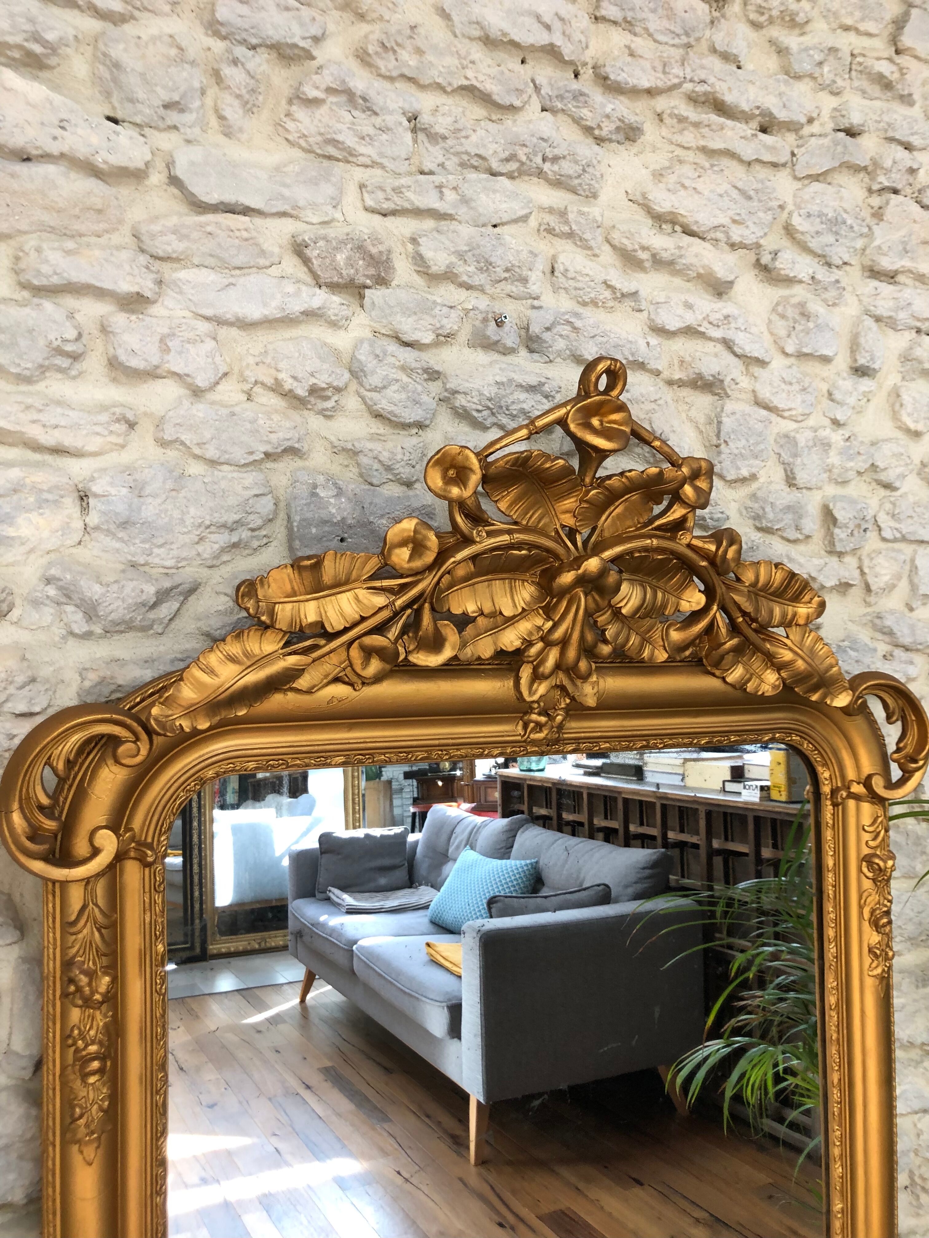 Miroir ancien à fronton 167,5cm/91cm, glace au mercure et piquée