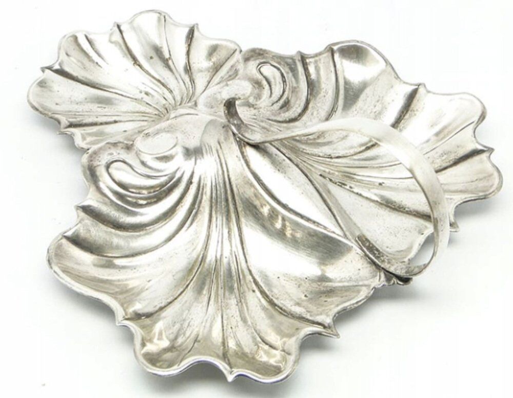 Plat Art Nouveau, Allemagne, années 1890