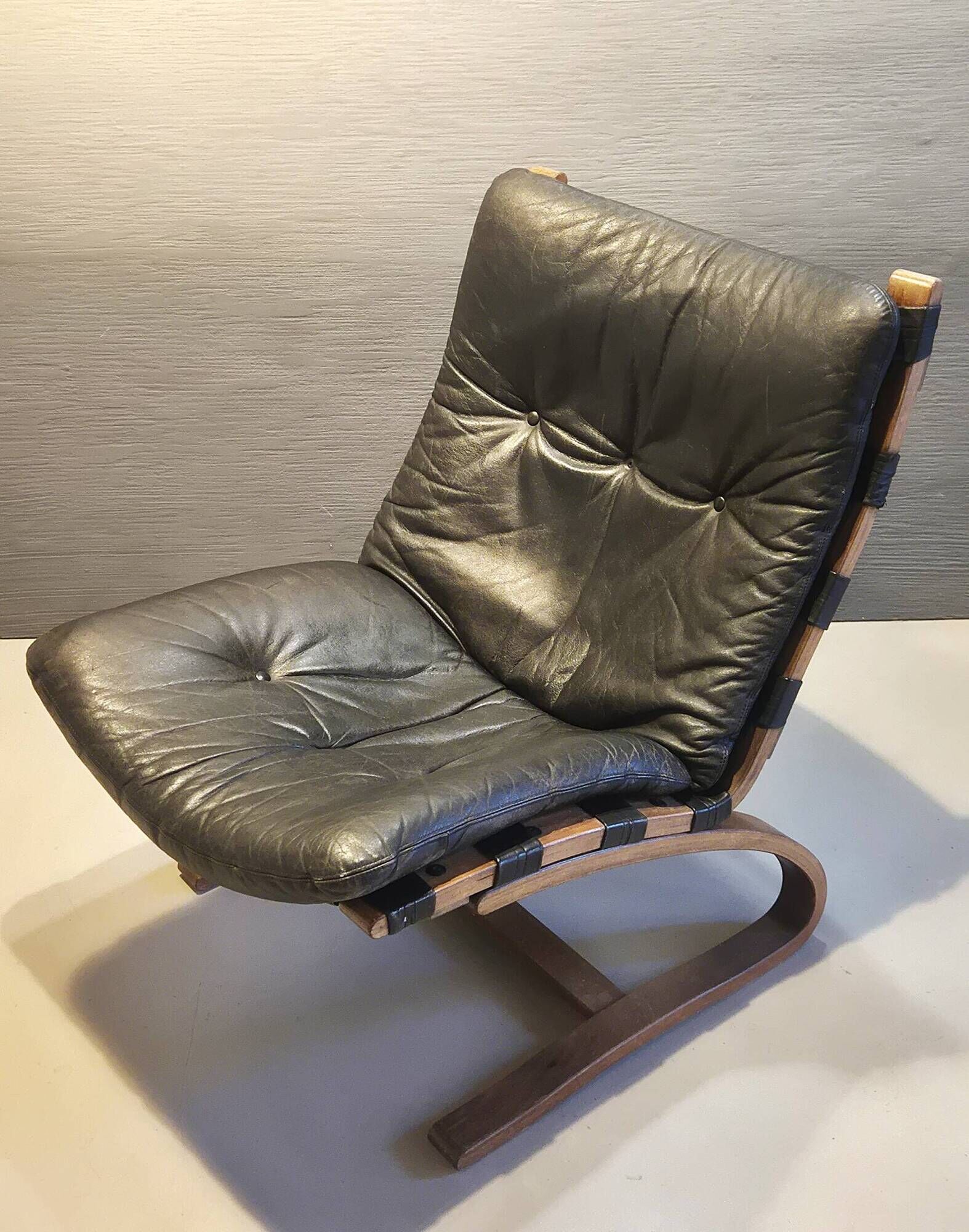 Pair of Scandinavian armchairs "Kengu" by E. & N. Solheim for Rybo, 1970