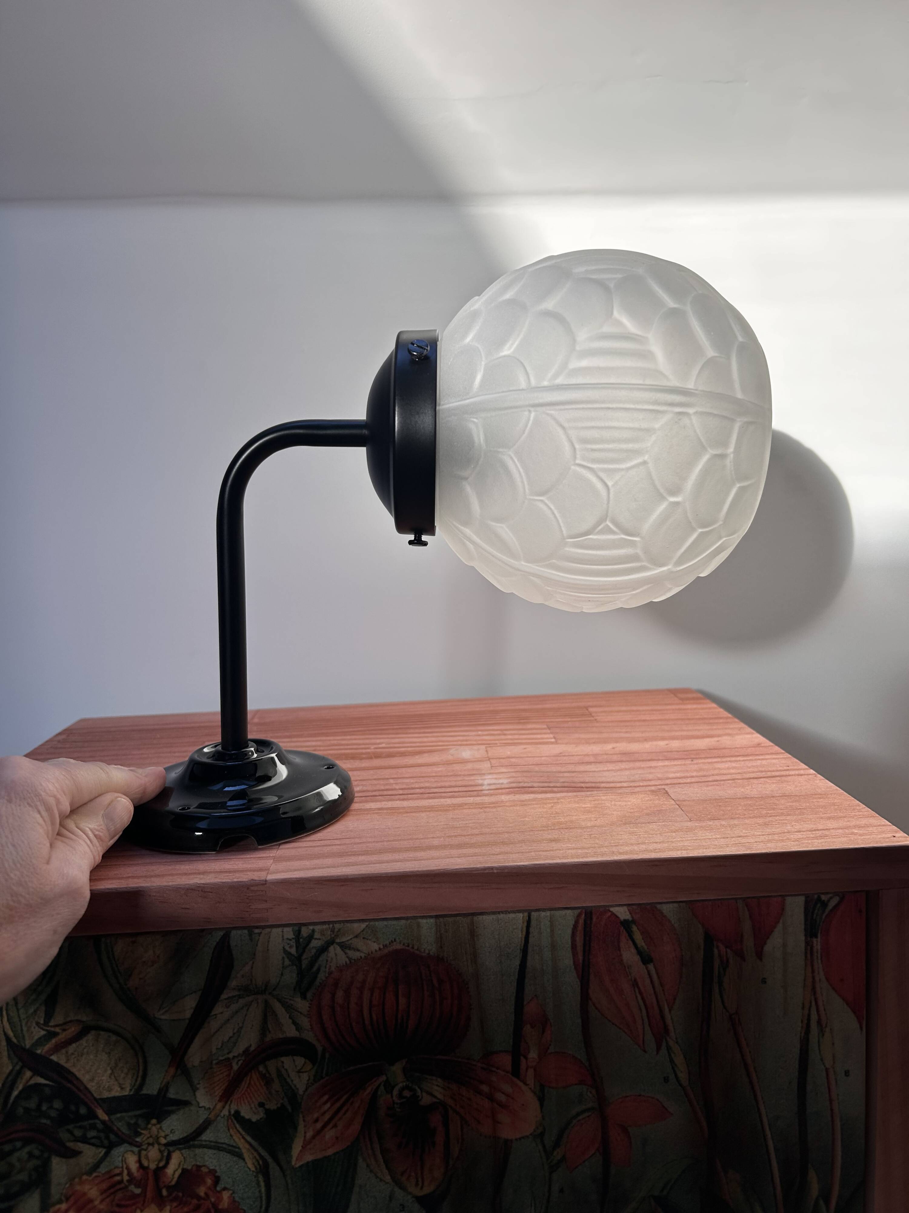 Black art deco wall light