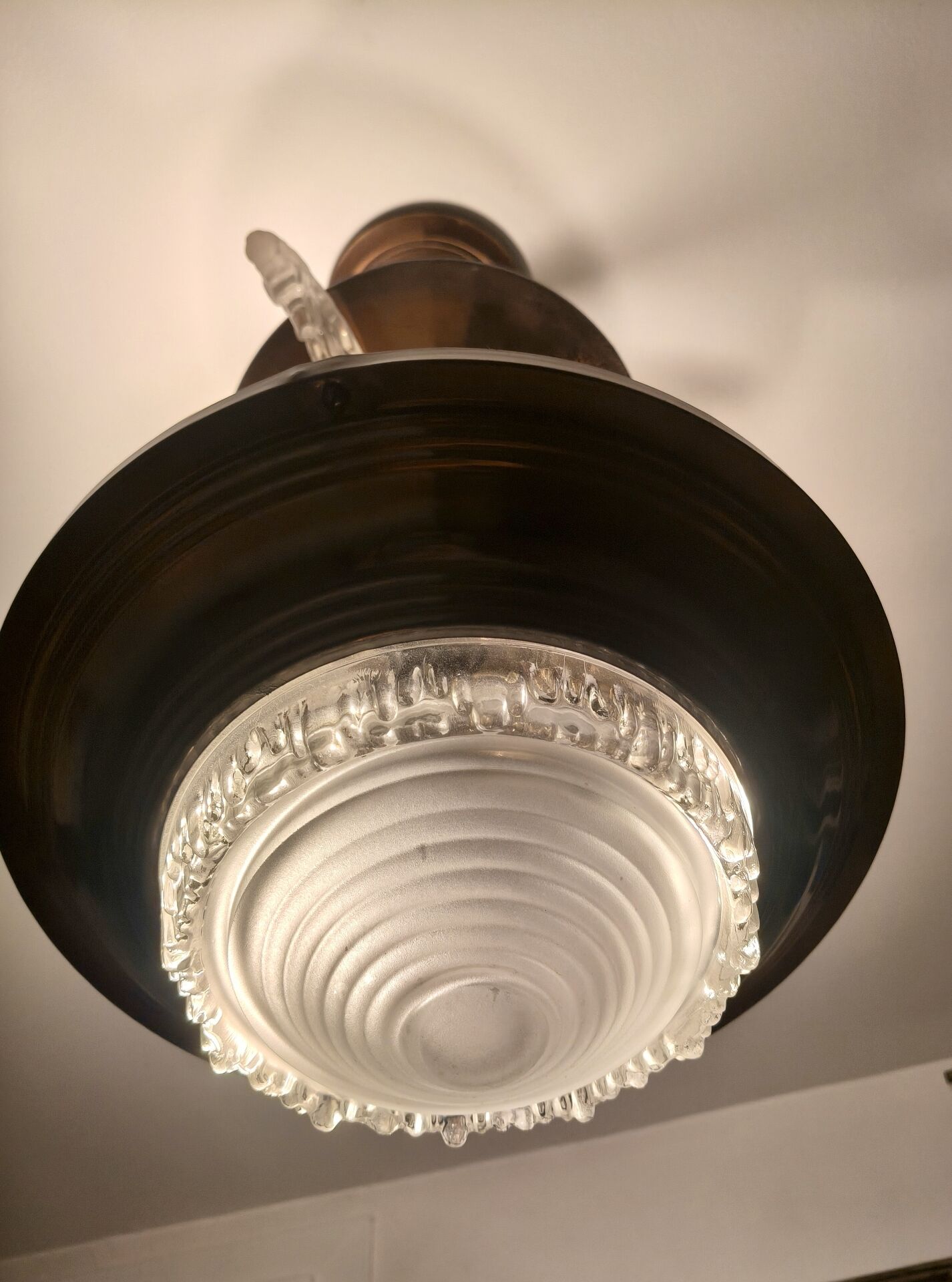 Lustre enzan