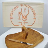 Walnut cheese platter 1970