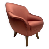 Mid-Century Armchair in Pink Satin in the style fo Gio Ponti, Italy, 1950s