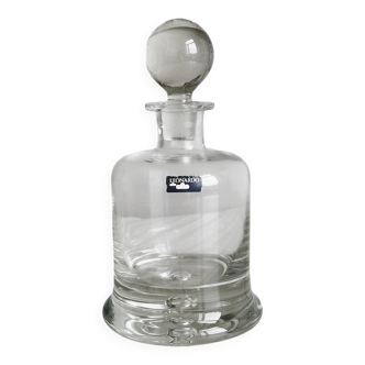 Glass carafe