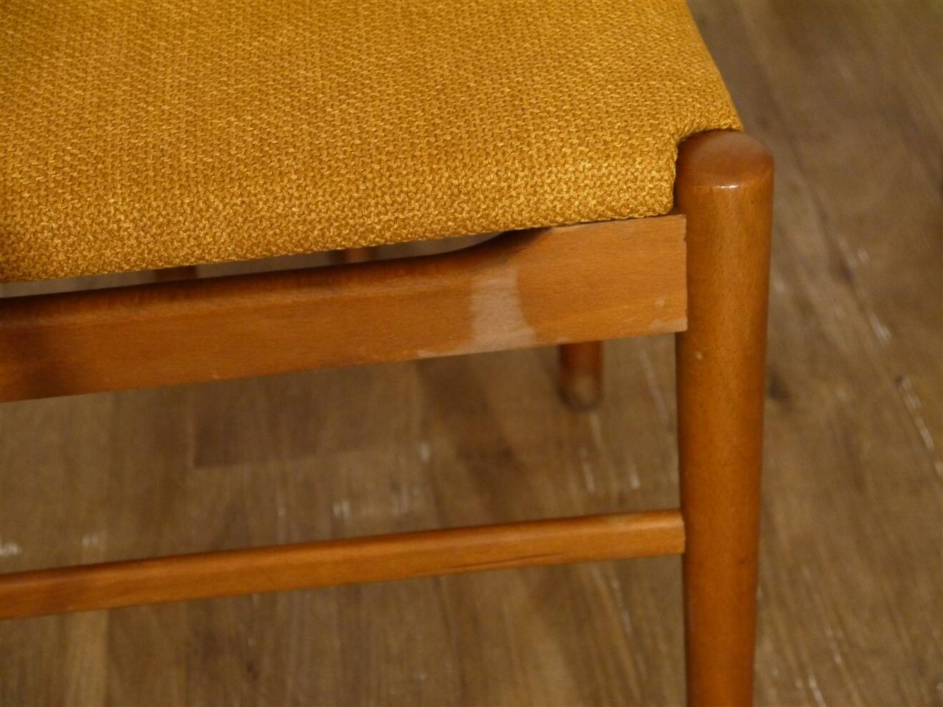 Set of 4 Scandinavian chairs from the 1960s