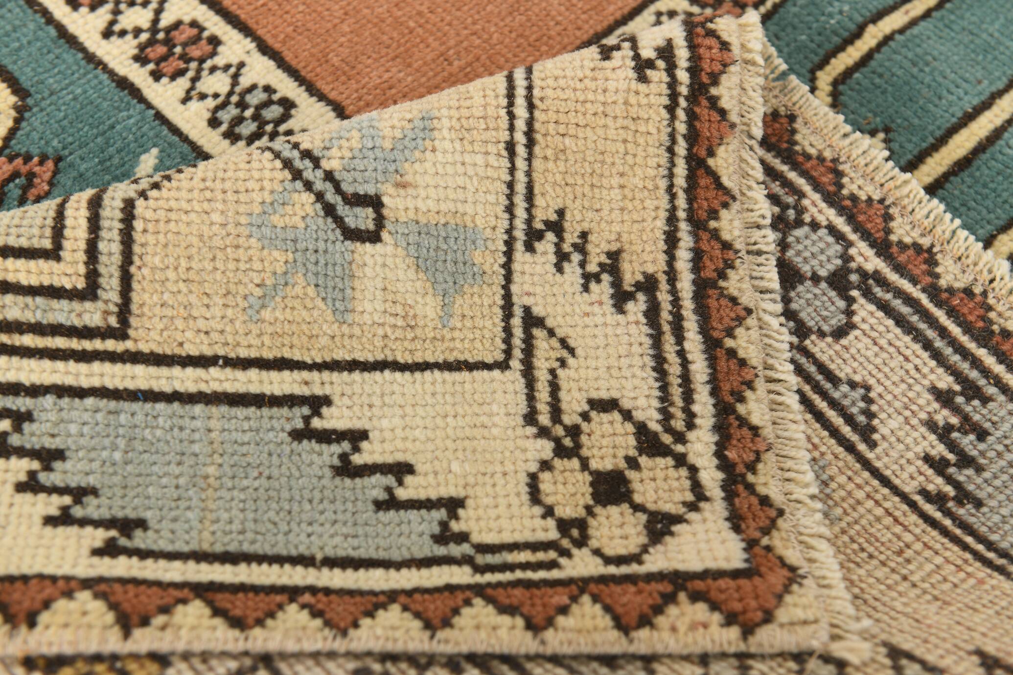 5x8 Shades Of Copper Green Vintage Oushak Rug, 146x227Cm SKU 24356