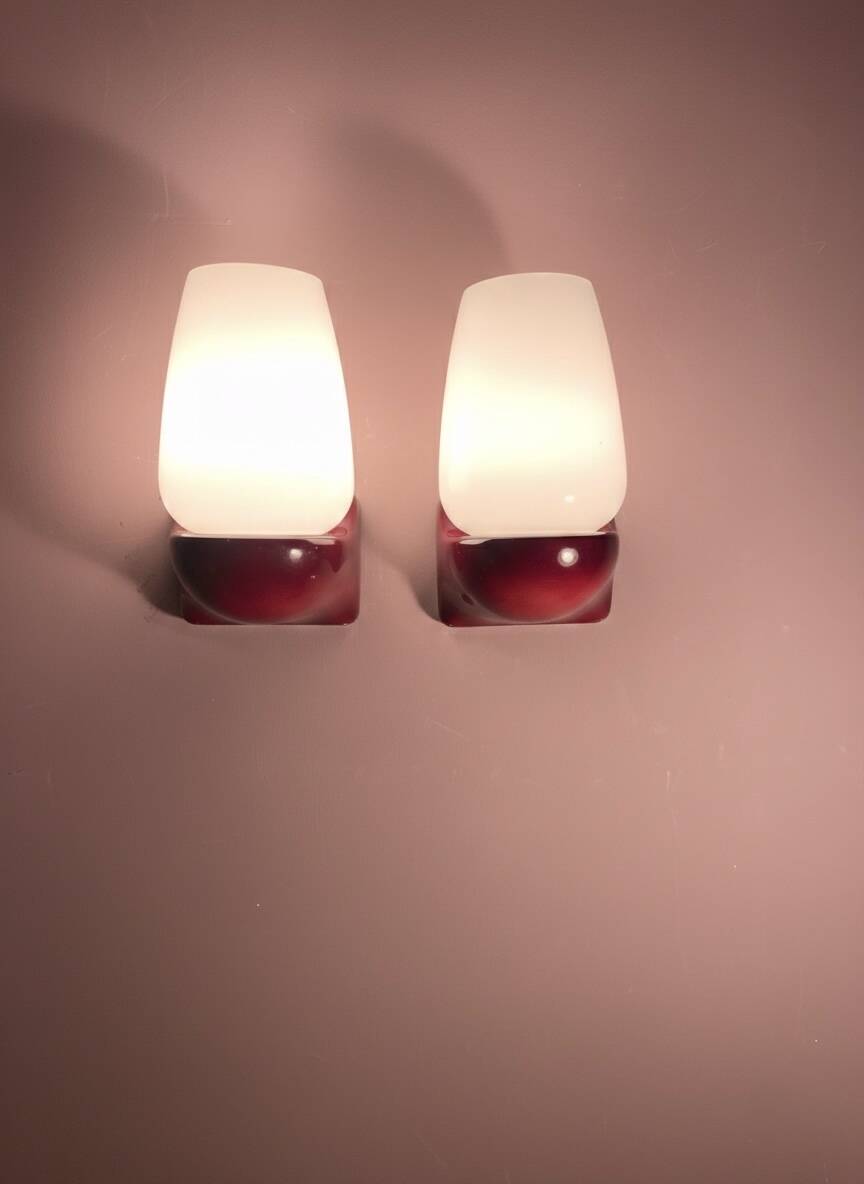 Pair of vintage Italian Greggio Space Age wall lights 60/70 opalines Made