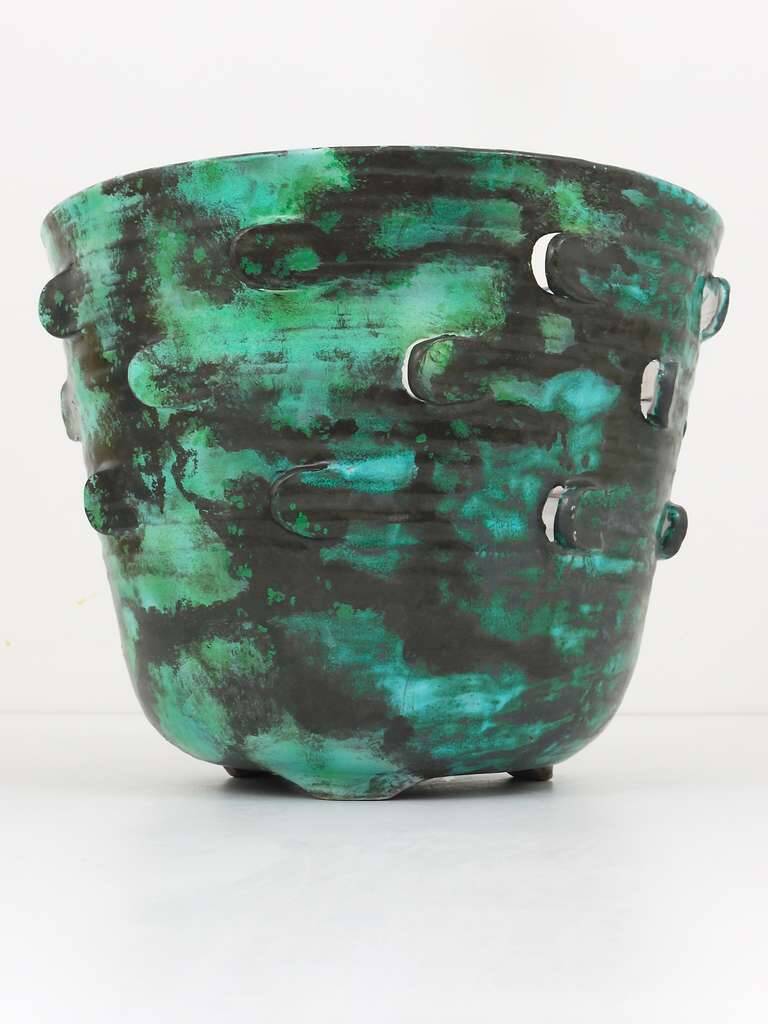 Grand pot de fleurs viennois Art Nouveau Sécession Michael Powolny, Autriche, années 1920