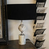 Table lamp