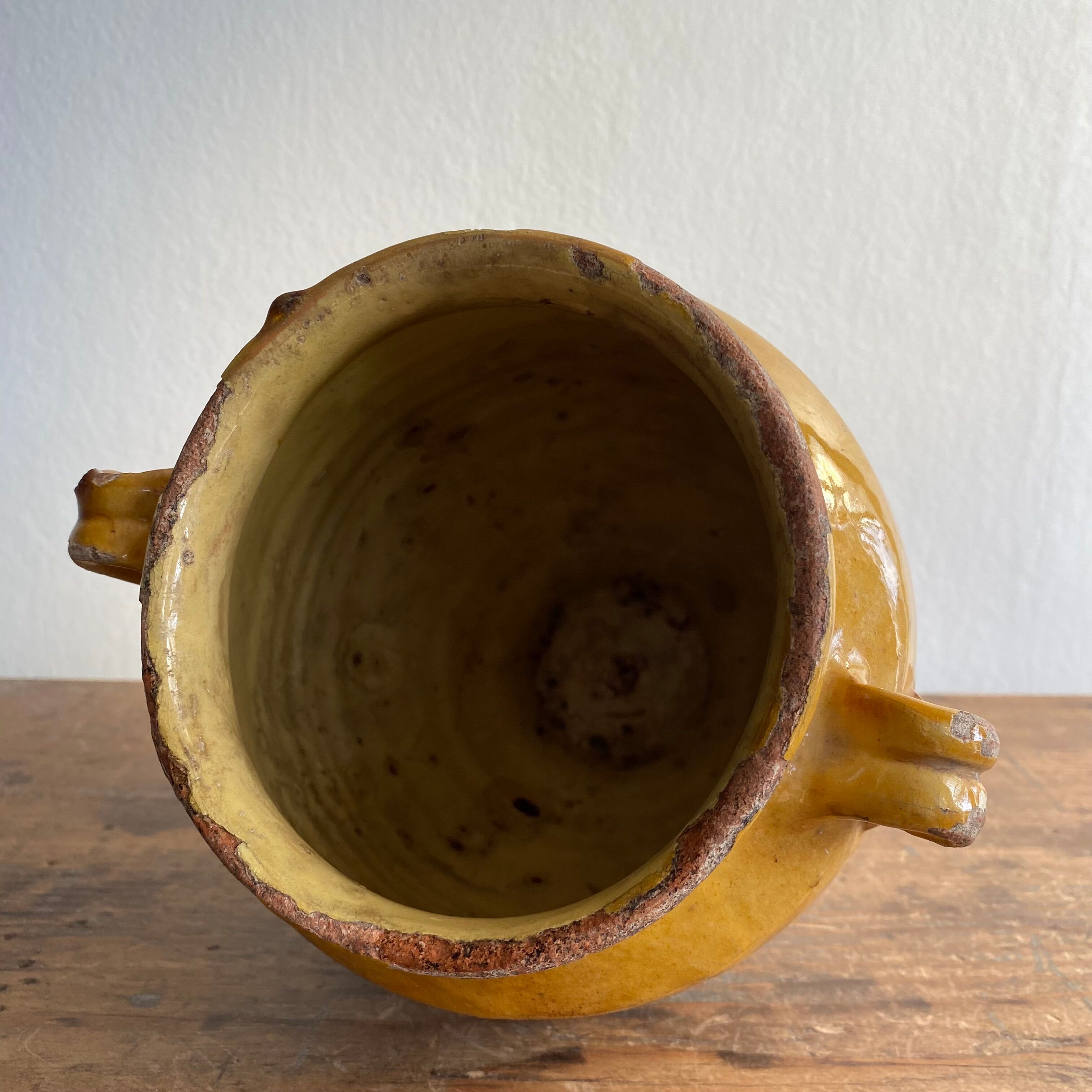 Yellow grease pot