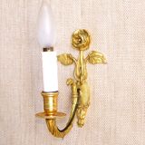 Simple wall sconce in classic Empire style made of vintage French cast brass 4316.