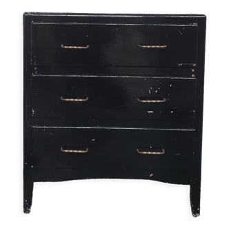 Patinated vintage chest of drawers
