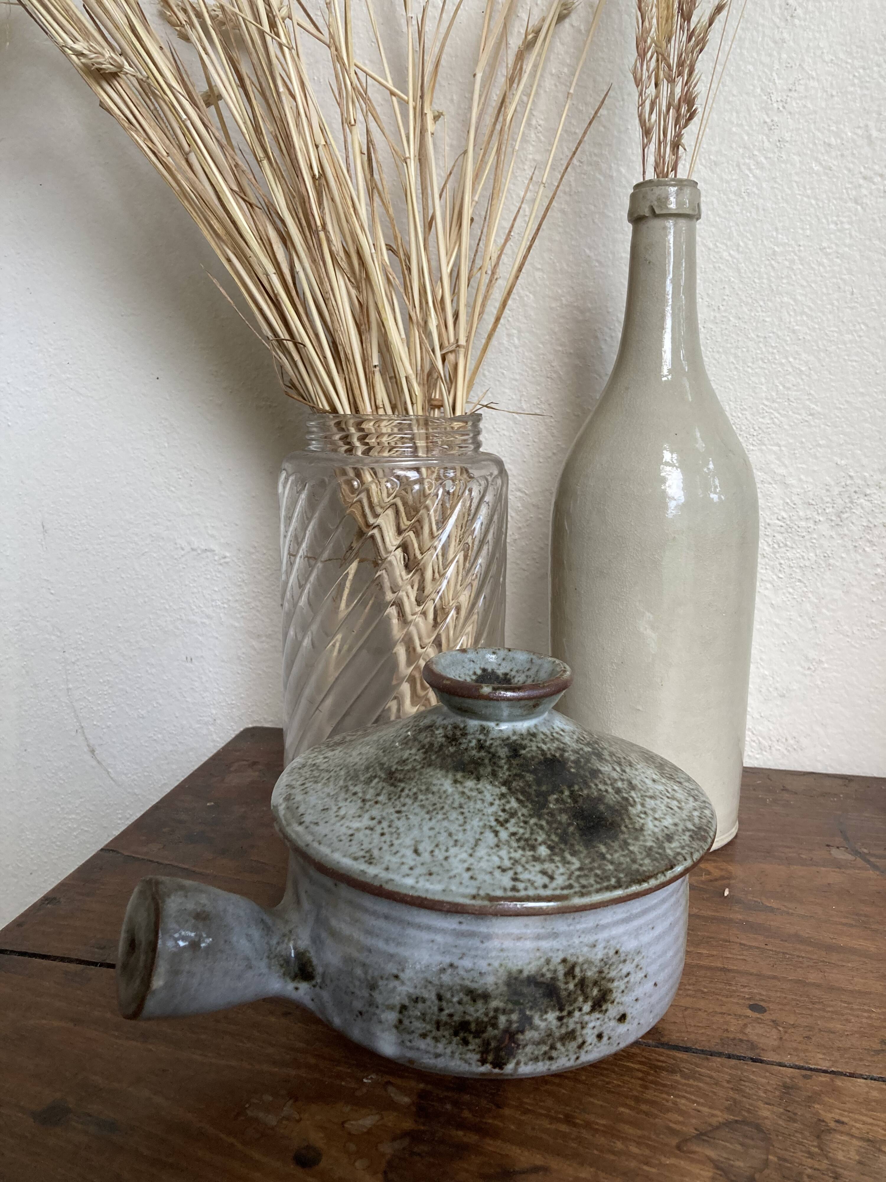 Bonbonnière en grès Acth Thierry / sucrier poêlon vintage