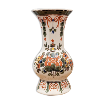 hand-painted polychrome porcelain vase from the Royal Delft Factory