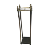 Brass umbrella door