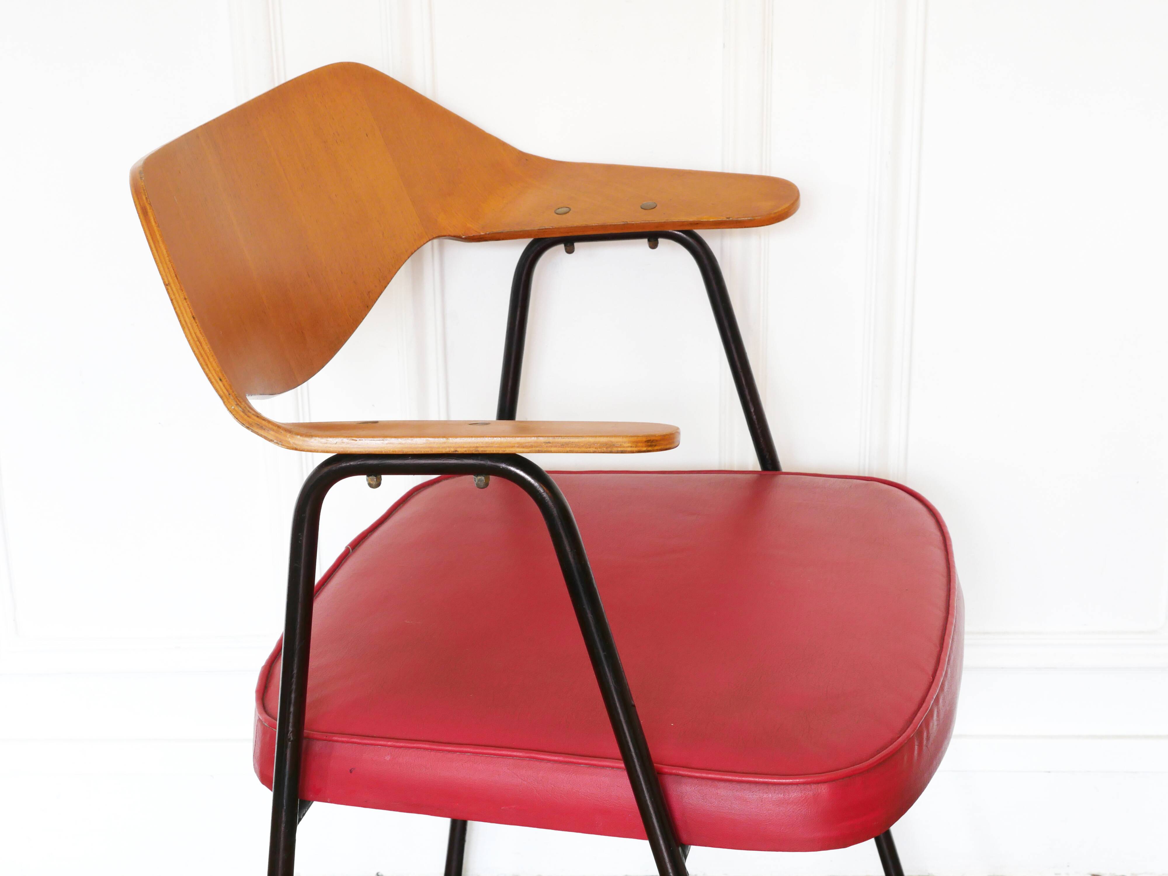 Armchair – robin day – model 675 – airborne – circa 1950