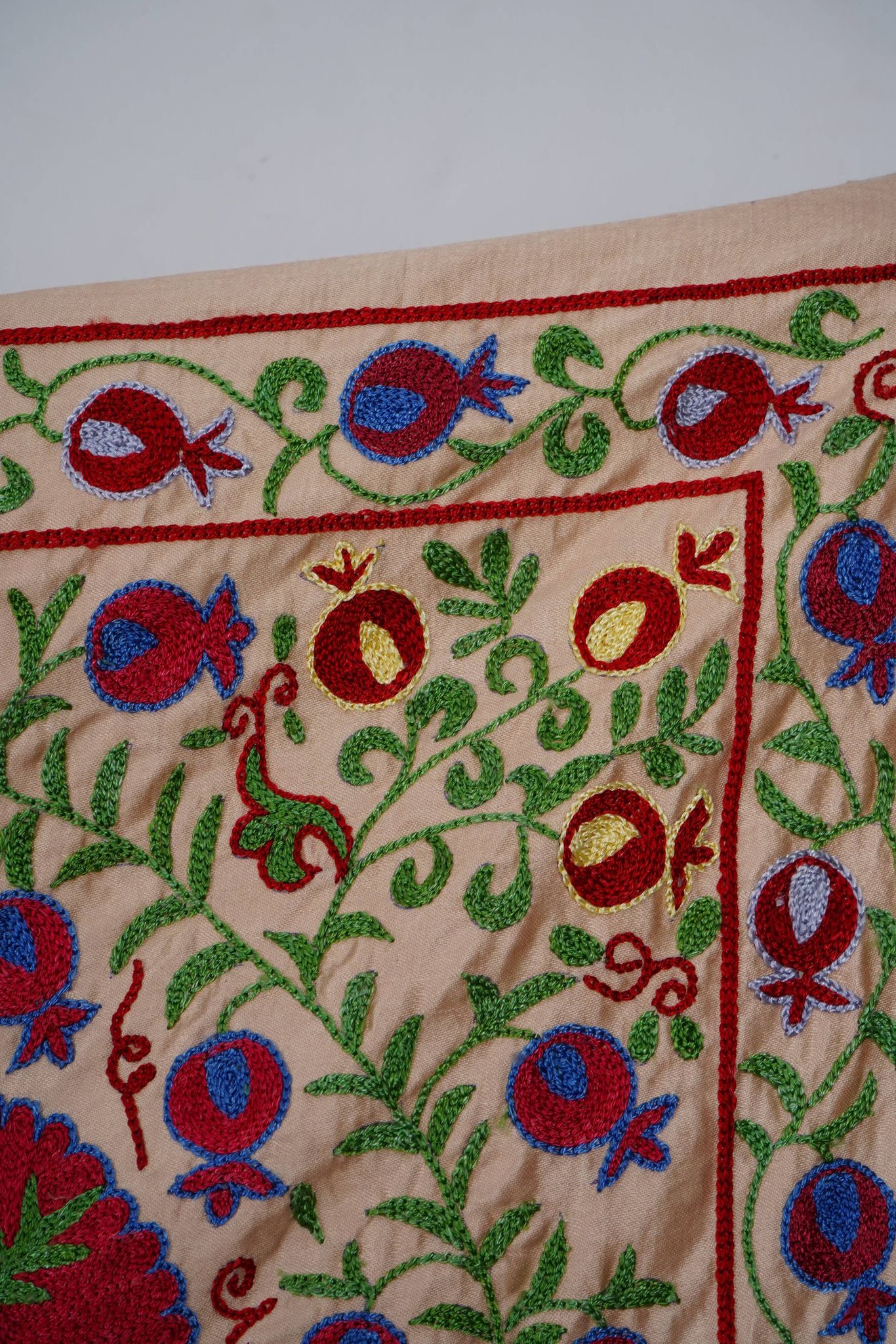 Tapis turc vintage noué à la main