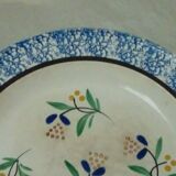 Fine earthenware plate of forges les eaux decorated with sponge end 19 th
