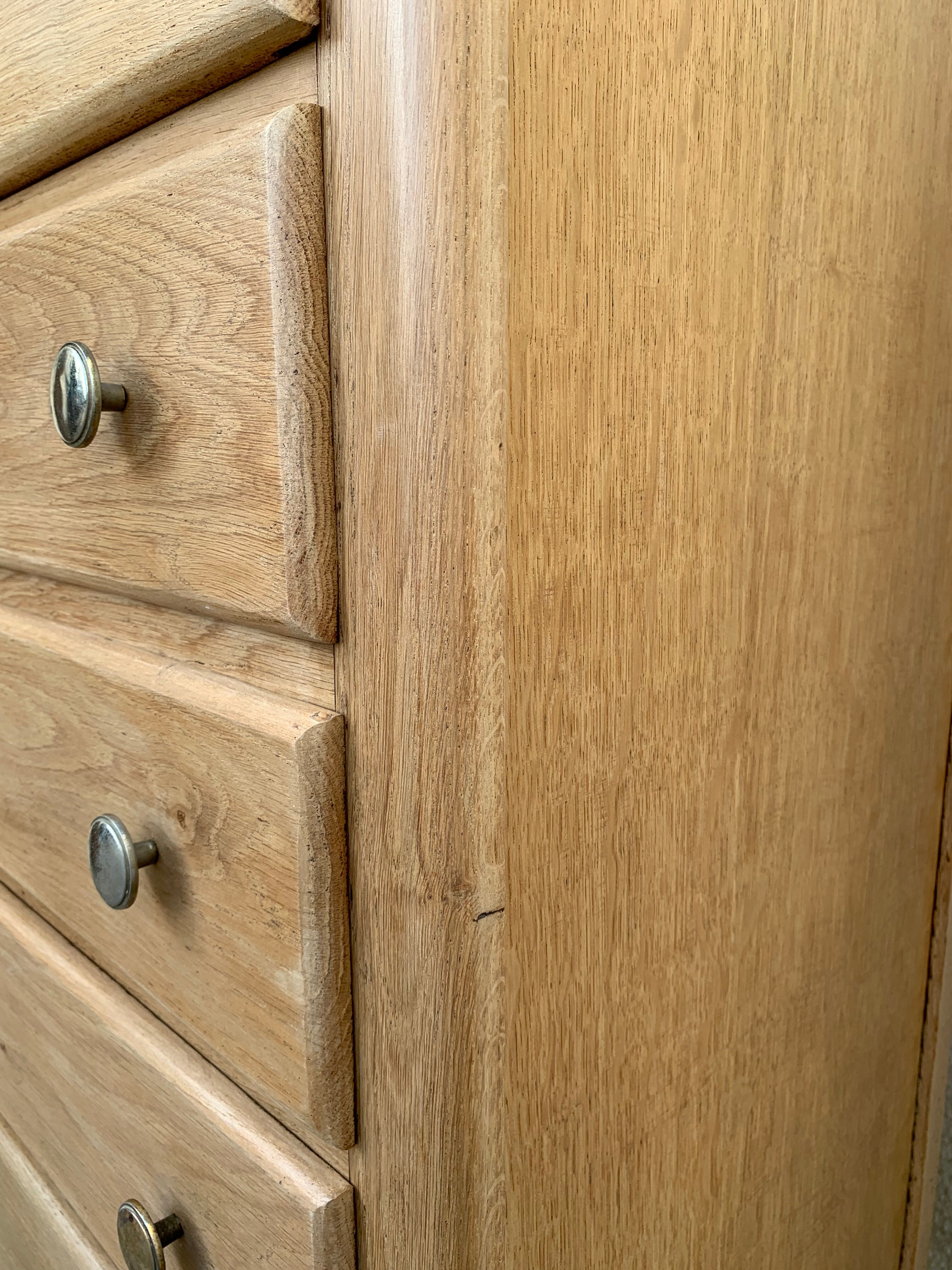 Art Deco ragpicker raw wood