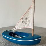 Tirot 200 basin sailboat, vintage toy.